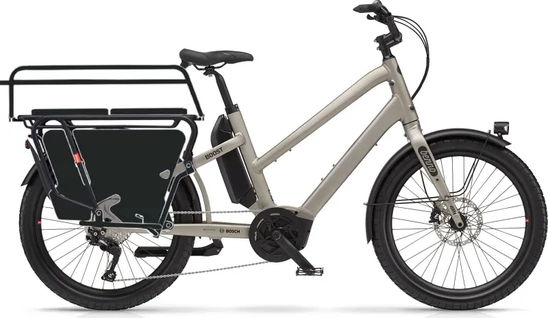 Benno Bikes Boost 10D + Family Package – side view